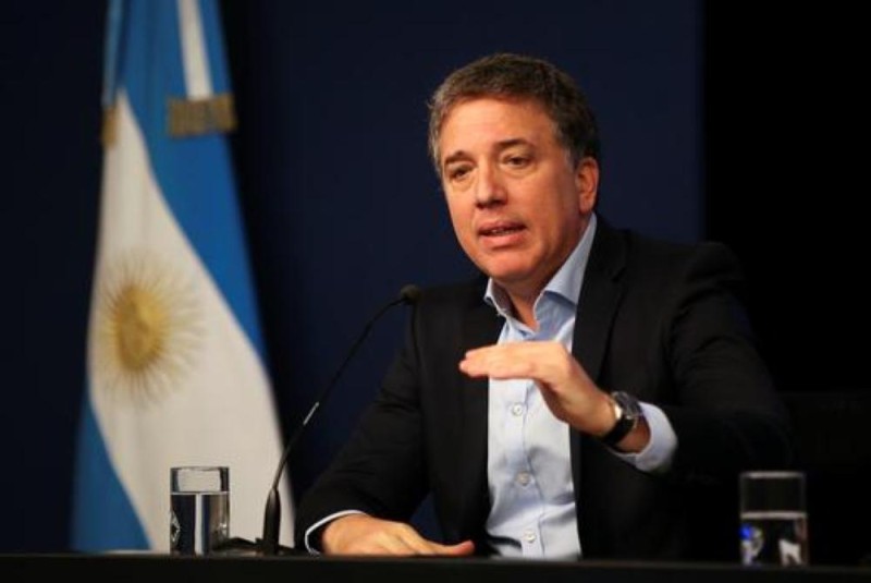  استقالة وزير الخزانة الأرجنتيني وسط ازمة اقتصادية