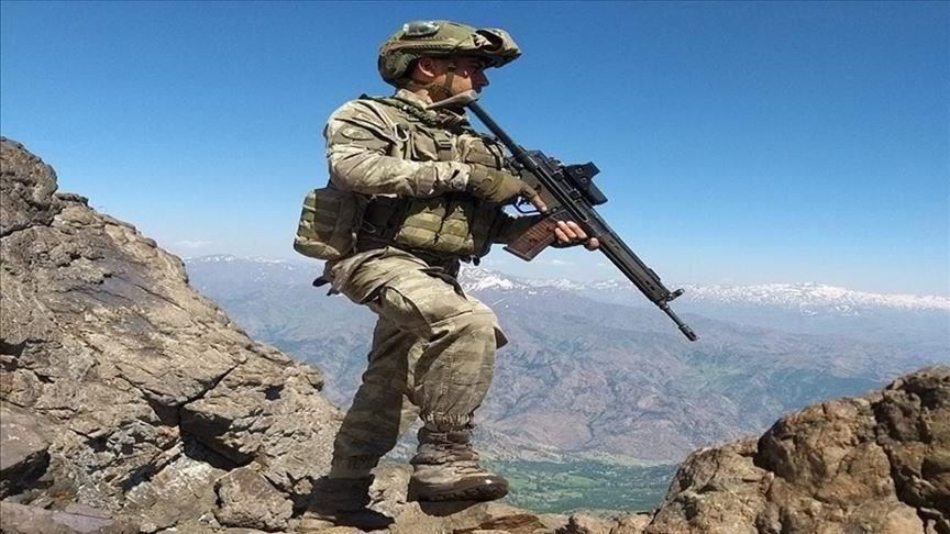 الدفاع التركية تعلن تحييد 3 اكراد شمالي العراق 