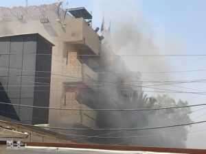 بعد اندلاع حريق داخل مبناها..  إخلاء موظفي السفارة الرومانية في بغداد