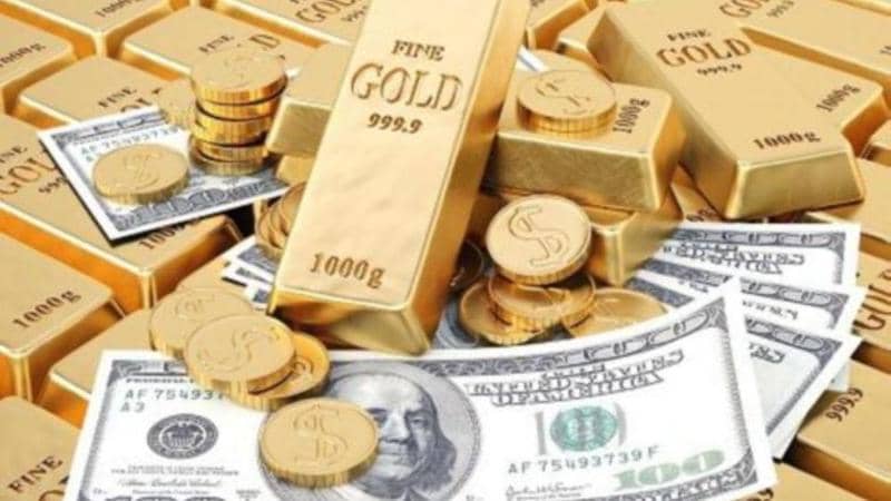 الذهب يهبط بعد ارتفاع الدولار 