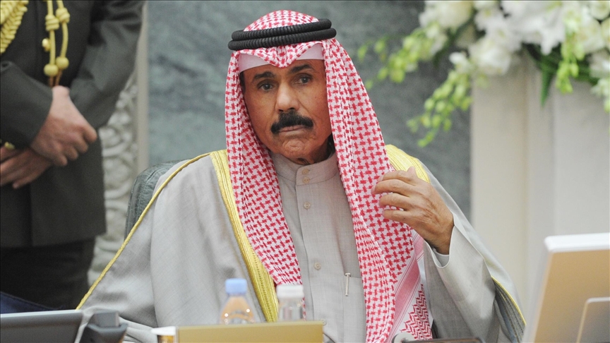 الديوان الأميري الكويتي يعلن وفاة الشيخ نواف الأحمد الجابر الصباح أمير دولة الكويت