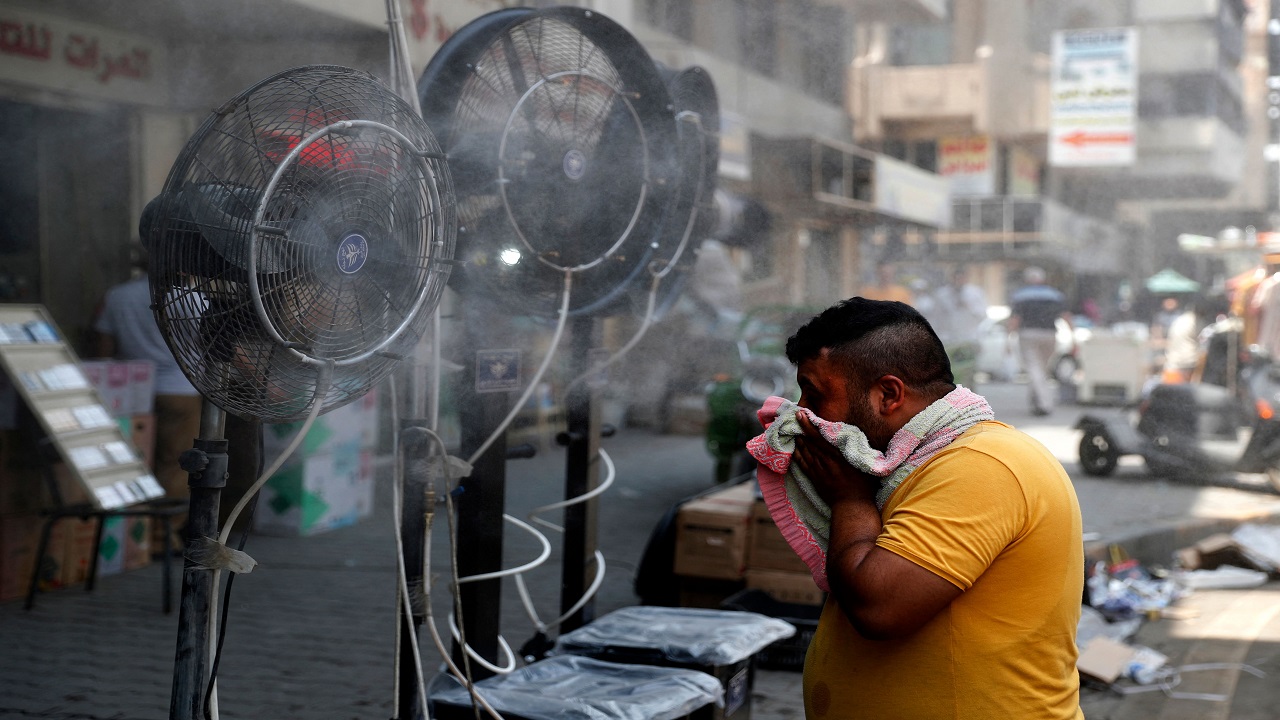 بعد تصدره الأعلى عالميًا بالصيف.. العراق يودع رسميًا درجات الحرارة المرتفعة   