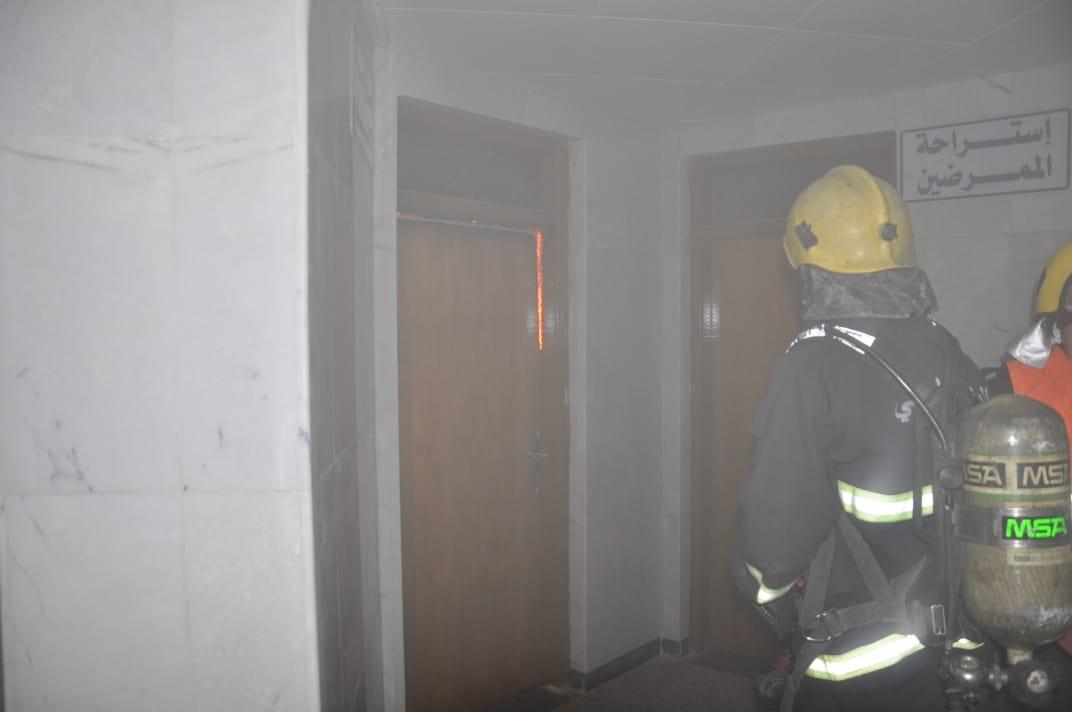 إخماد حريق داخل المدينة الطبية مستشفى الحسيني العام في كربلاء (صور)